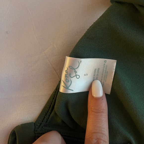 BIKINI TOP.. SIZE SMALL… forest green bikini top - Picture 3 of 3